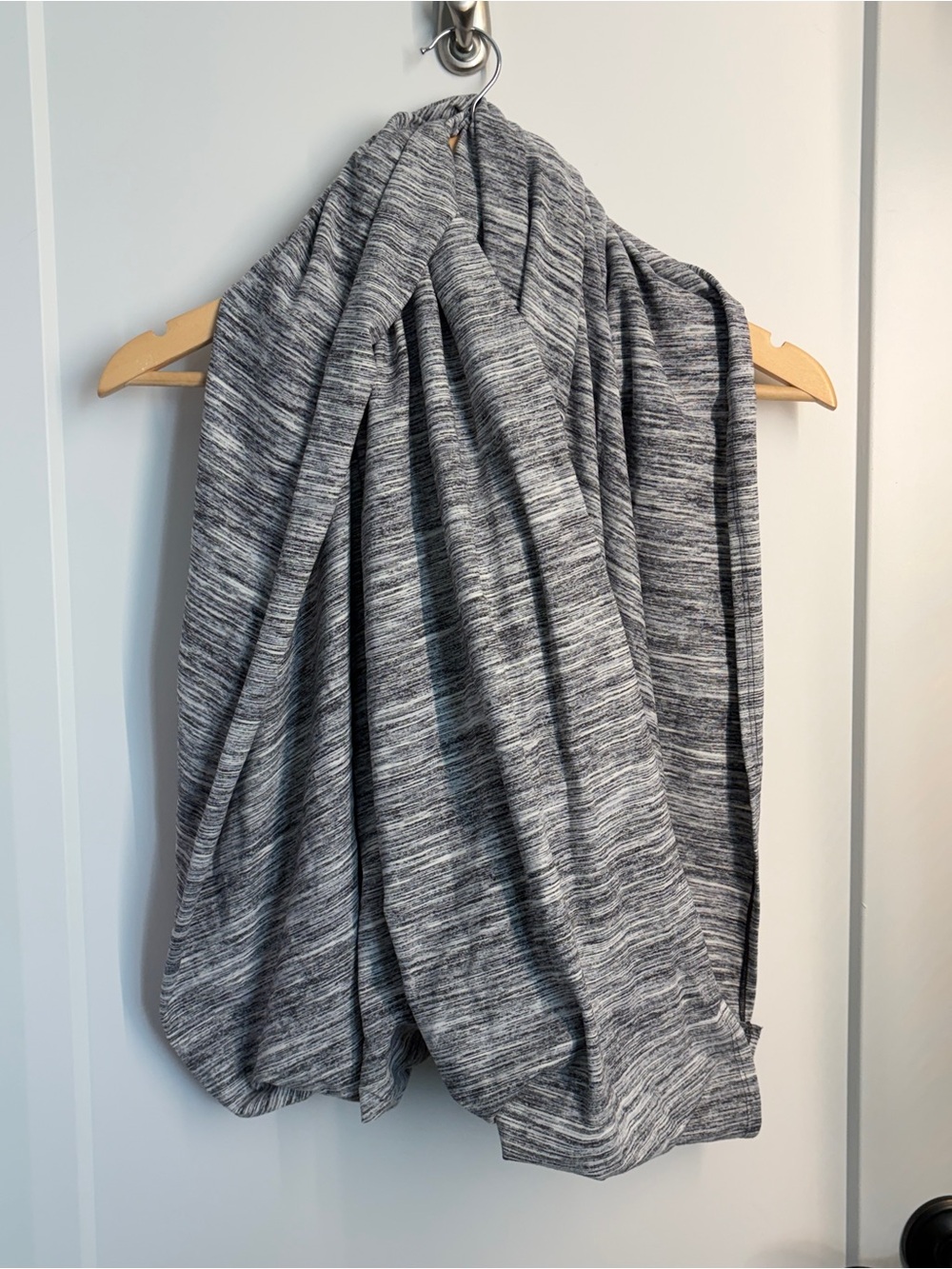 lululemon athletica Gray Vinyasa Scarf - spirit junkie